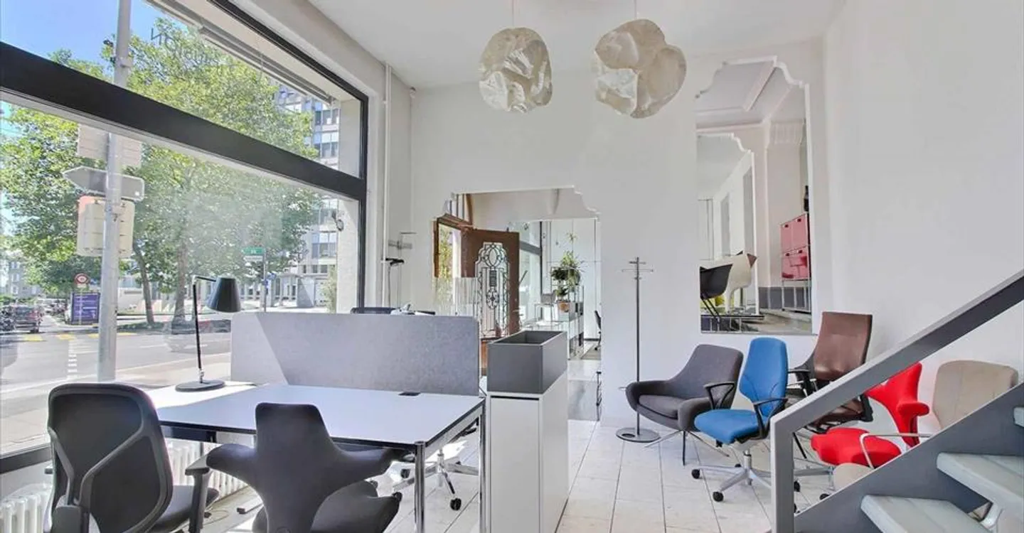 Office space for rent - Photo 4 of 7