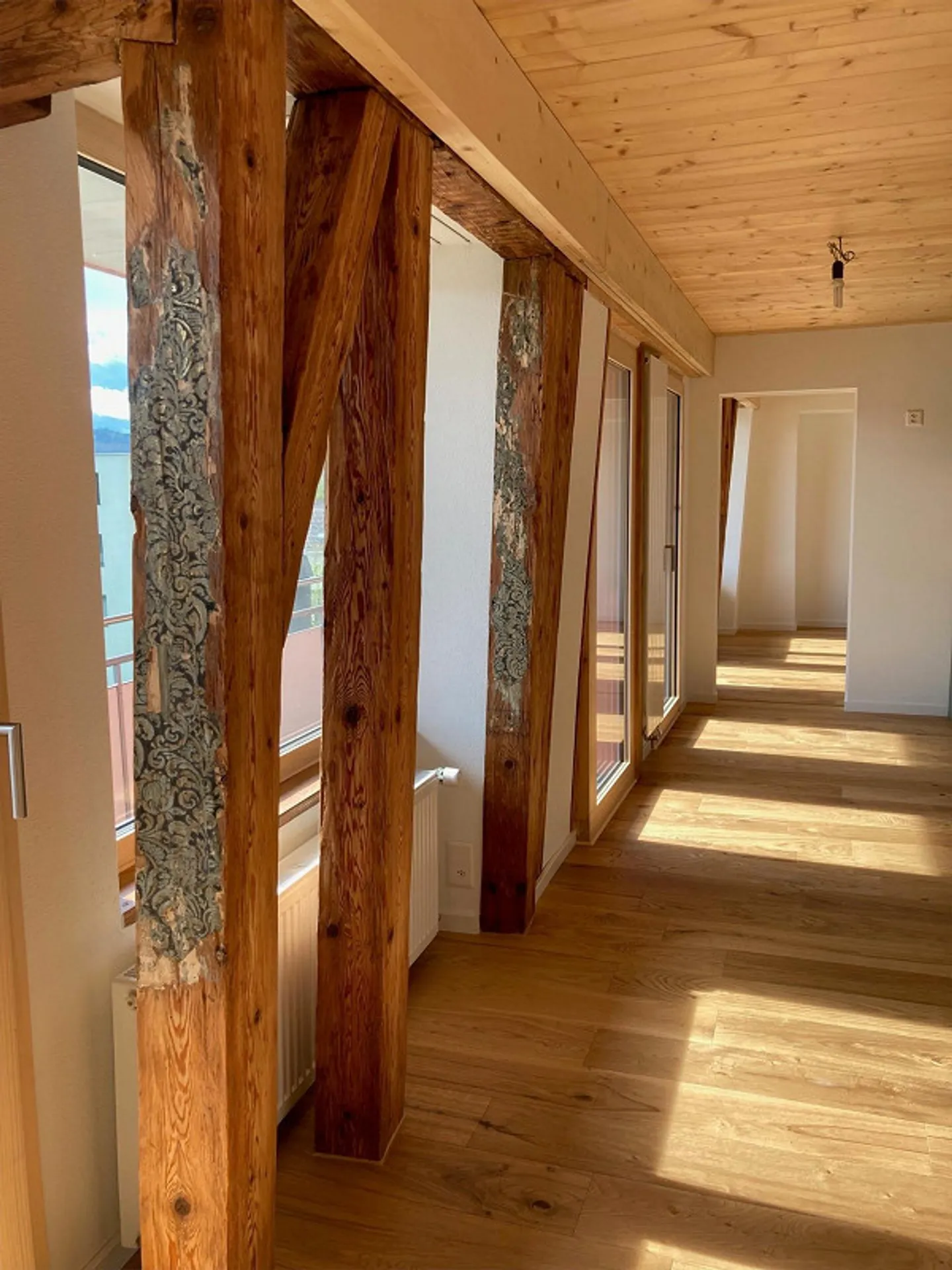 Helle neu renovierte Wohnung - Foto 3 von 12