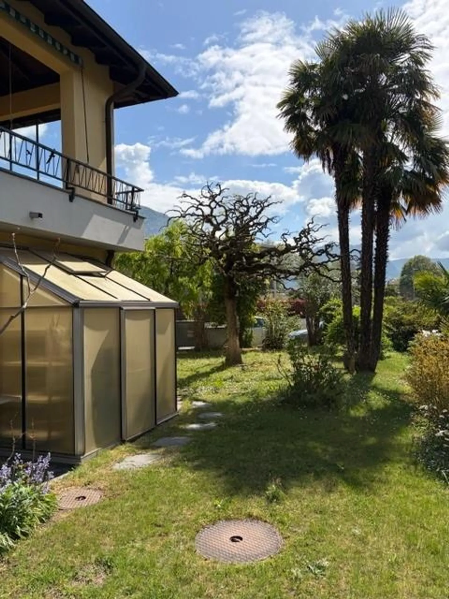 À LOUER APPARTEMENT SPACIEUX ET LUMINEUX PROCHE DES PRINCIPAUX SERVICES - Photo 1 sur 11