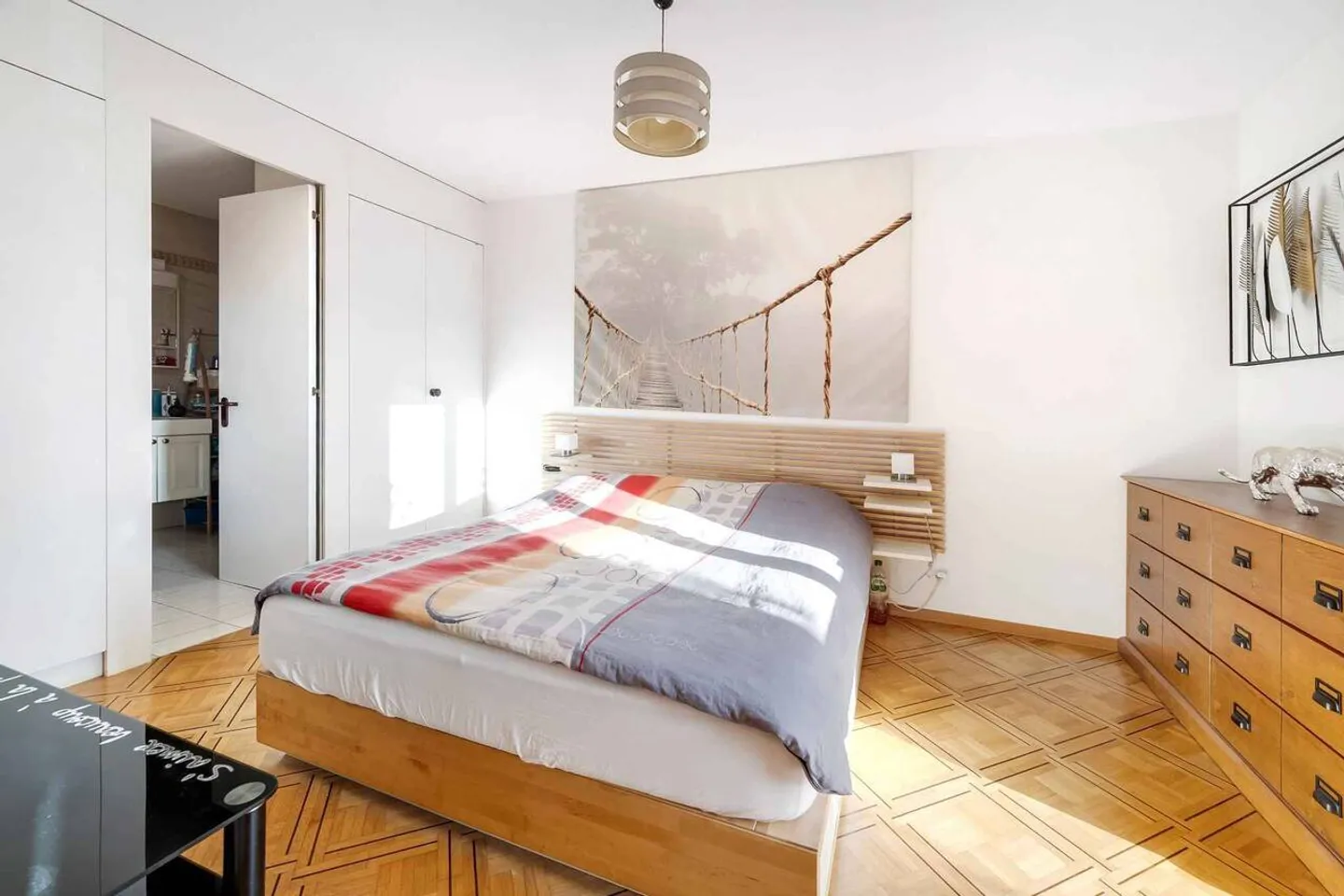 Appartement de 4.5 pièces avec 2 balcons - Photo 5 sur 8