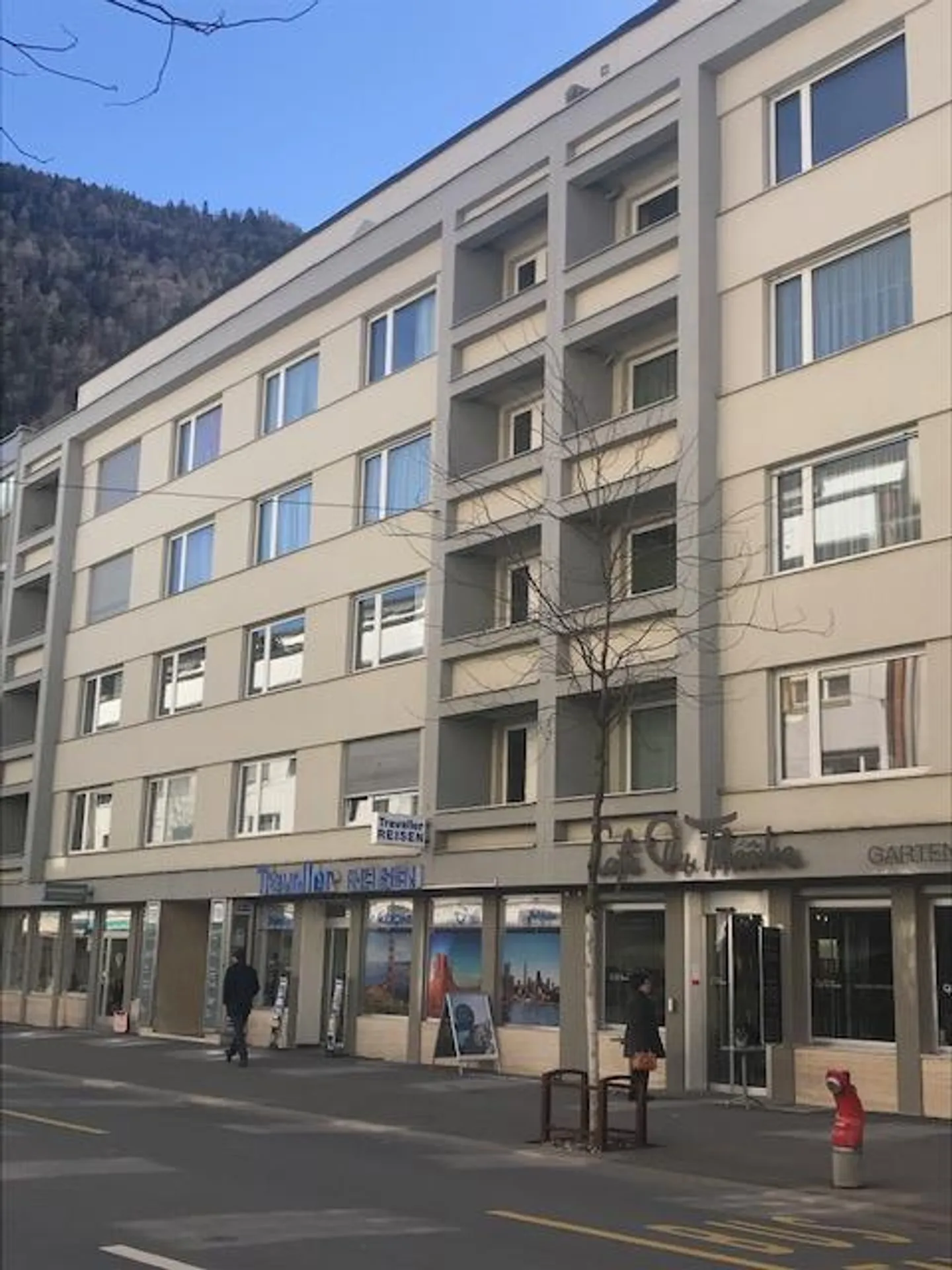 5.5-room apartment in the city center - Photo 1 of 6