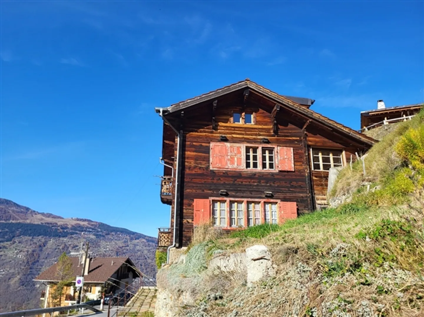 ST. MARTIN
Kern
Maisonette 4.5 Rooms - Second Home - Photo 1 of 8