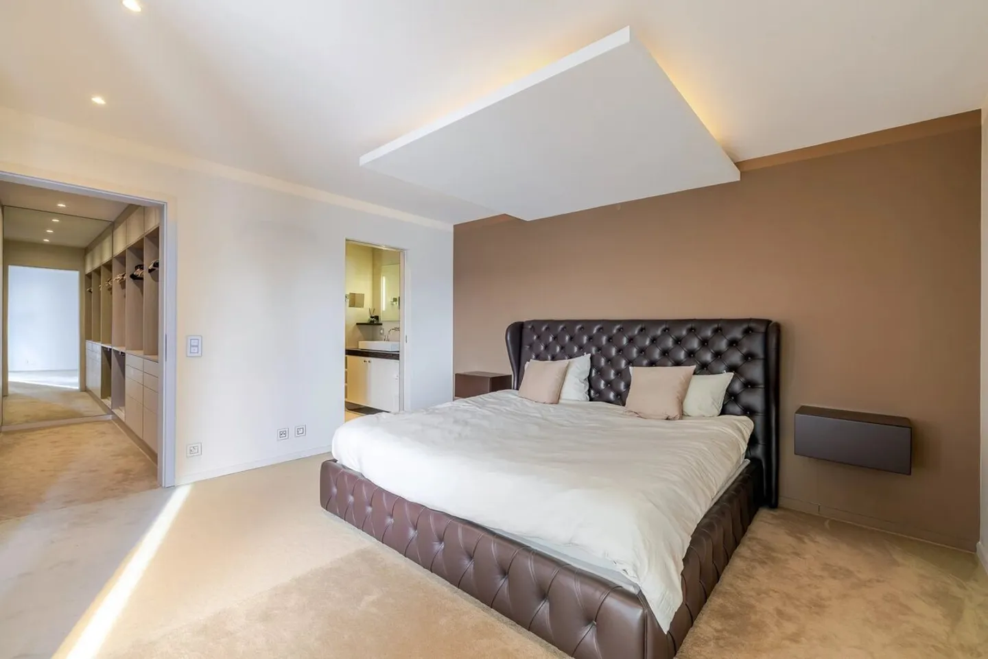 Exclusivity - Superb contemporary penthouse in the heart of Saint-Jean - Photo 5 of 10