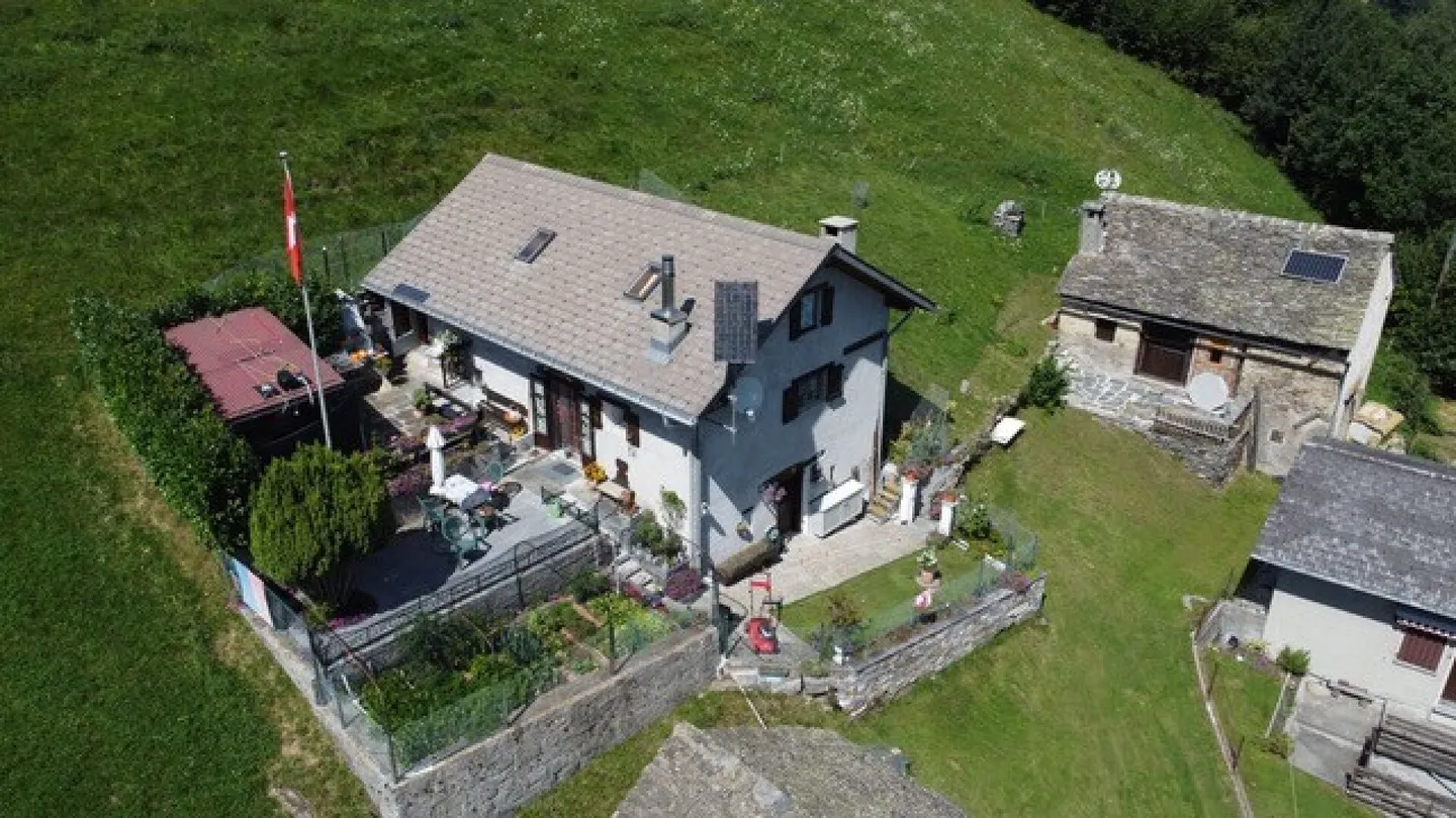 Rustico Acquarossa 5.5 rooms - Photo 5 of 12