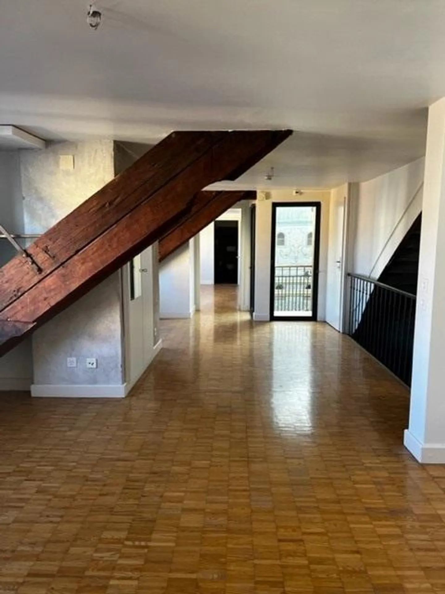 Charmant appartement 2 pièces - Photo 6 sur 7