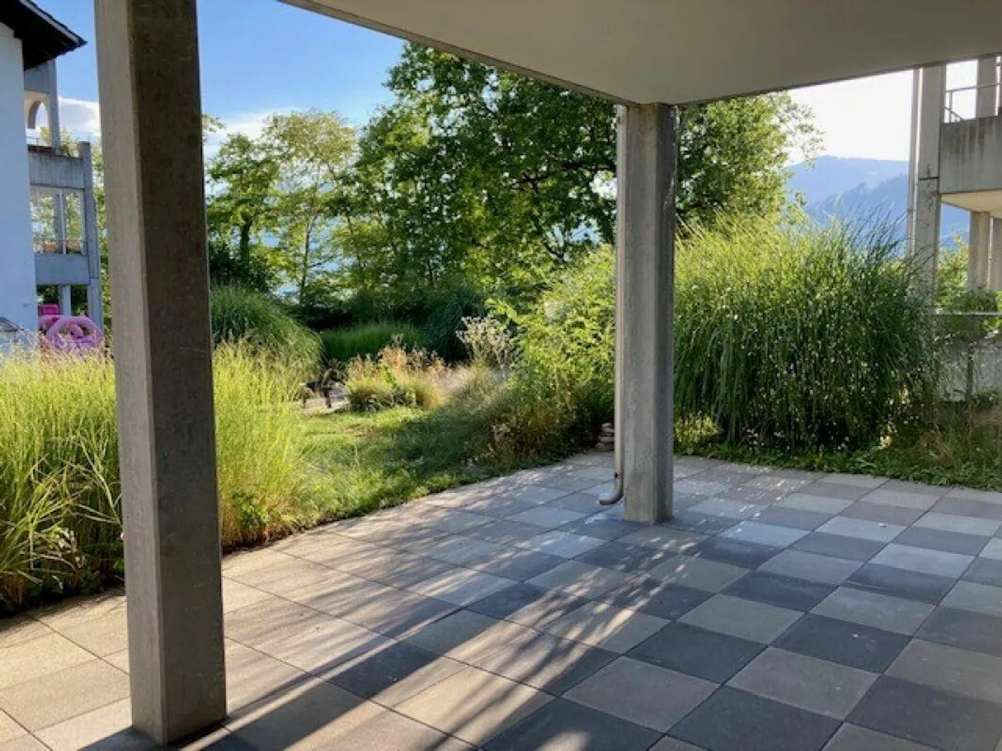 Offene 3-Zimmer-Parterrewohnung / 1. OG - Foto 1 von 6