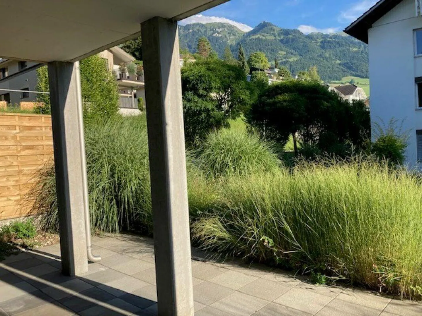 Offene 3-Zimmer-Parterrewohnung / 1. OG - Foto 2 von 6