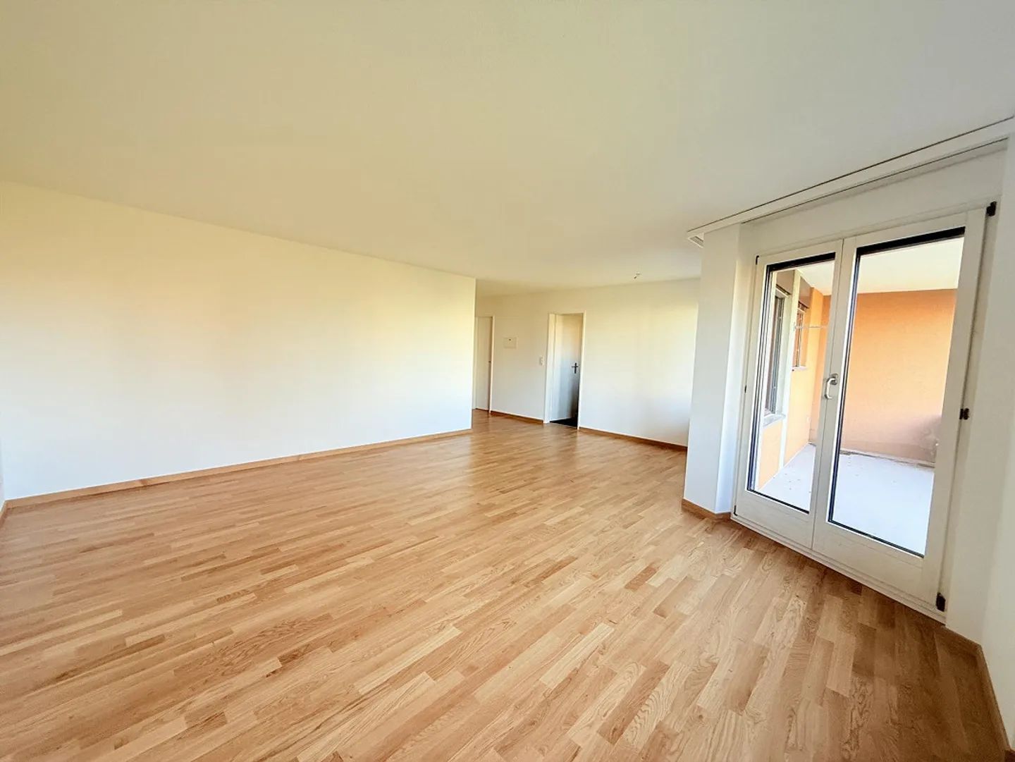 Charmante 3.5-Zimmerwohnung an bevorzugter Lage zu mieten! - Foto 5 di 9