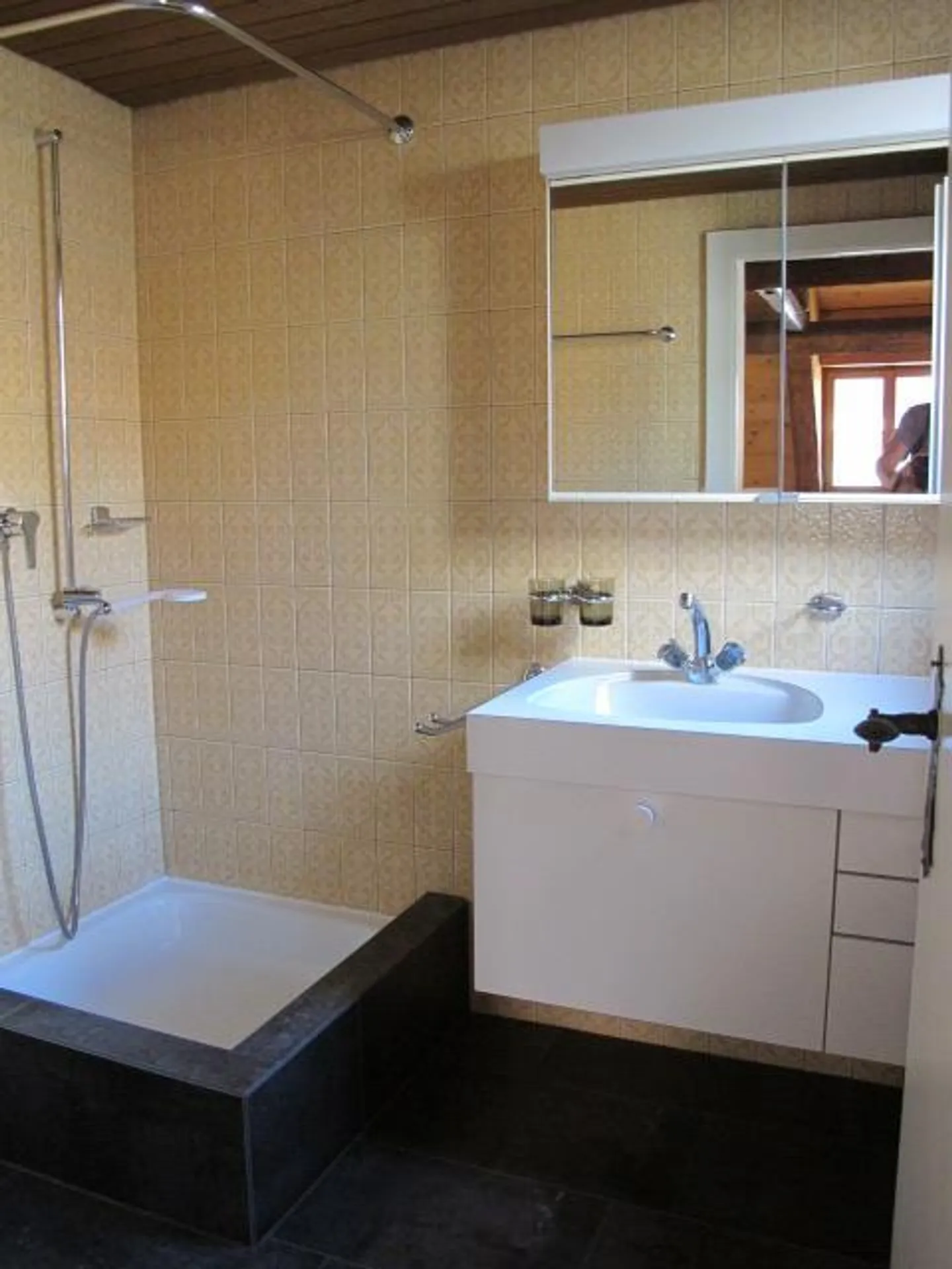 Gemütliche Dachwohnung - Foto 13 von 17