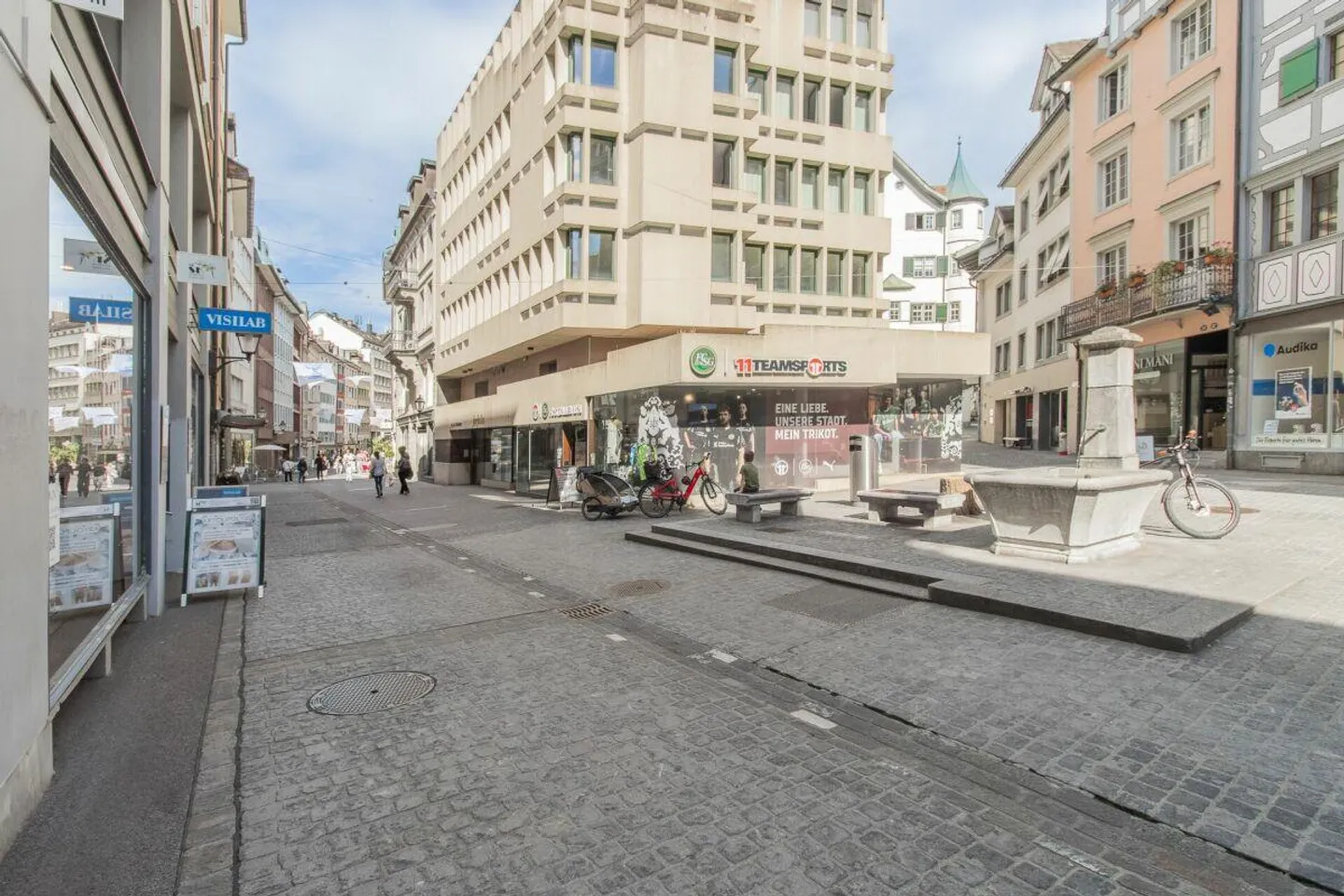 Beauty-, Praxis- oder Büroräumlichkeiten: Attraktivste Lage in der Fussgängerzone von St. Gallen - Foto 2 von 7