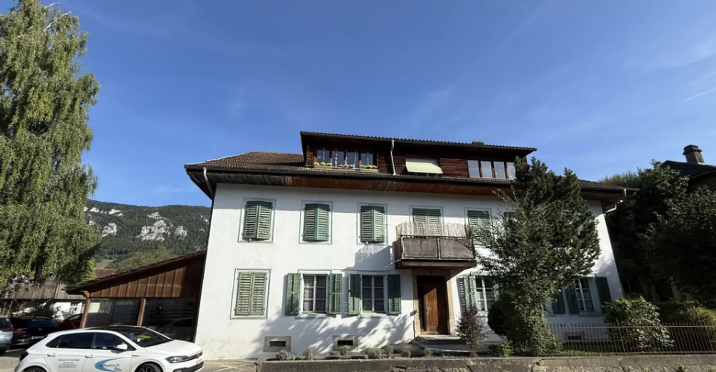 Charmante Wohnung mit Wintergarten - Foto 1 von 11