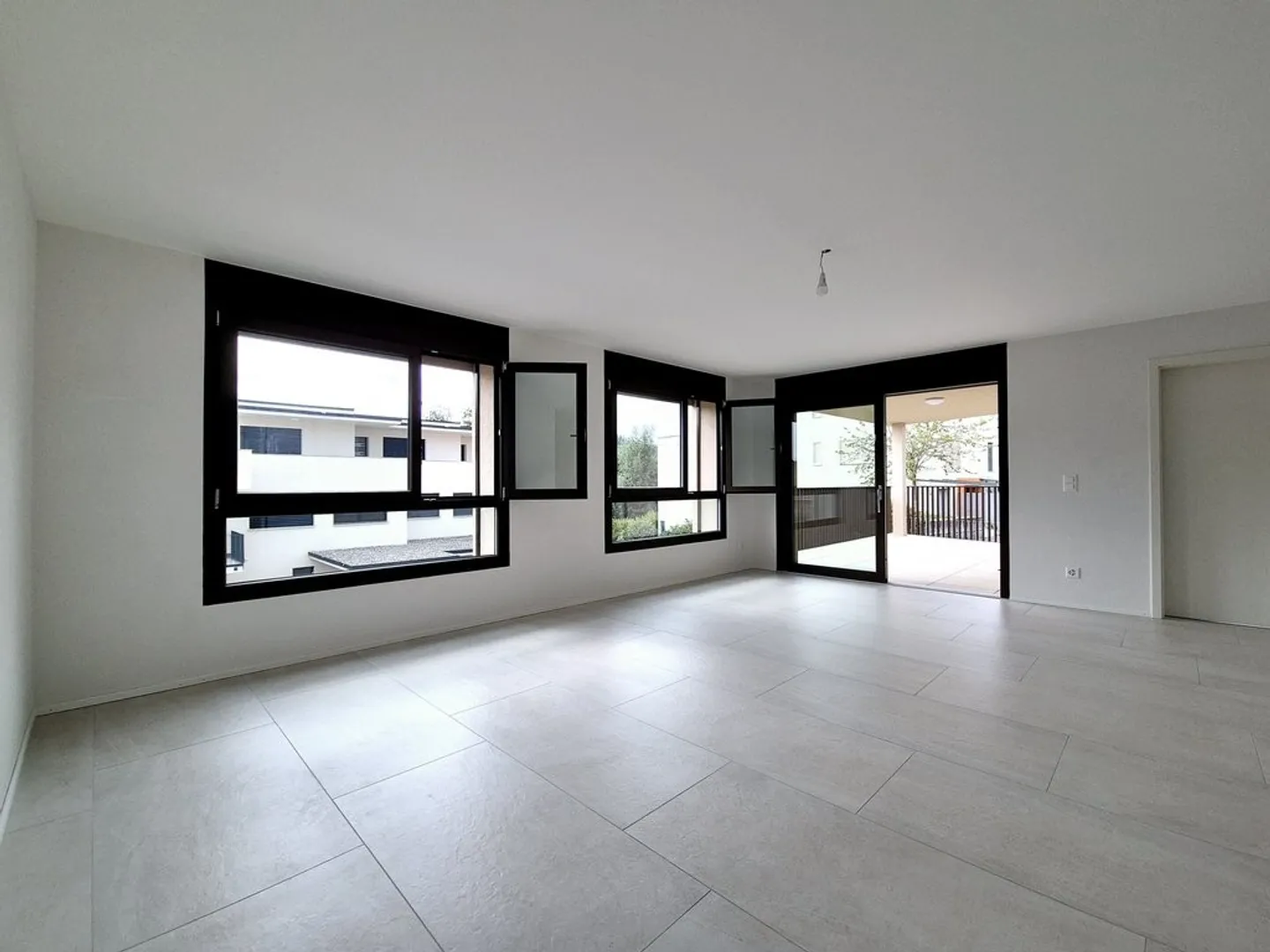 Superb opportunity to seize - Photo 3 of 6