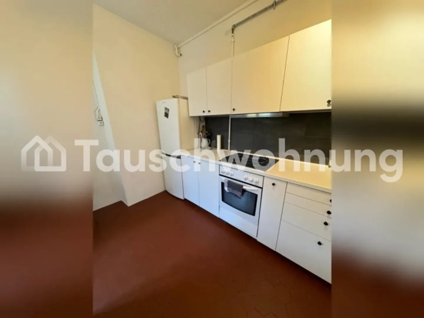 4 Room Old Building Bijou with Balcony in Wiedikon - Photo 5 of 8