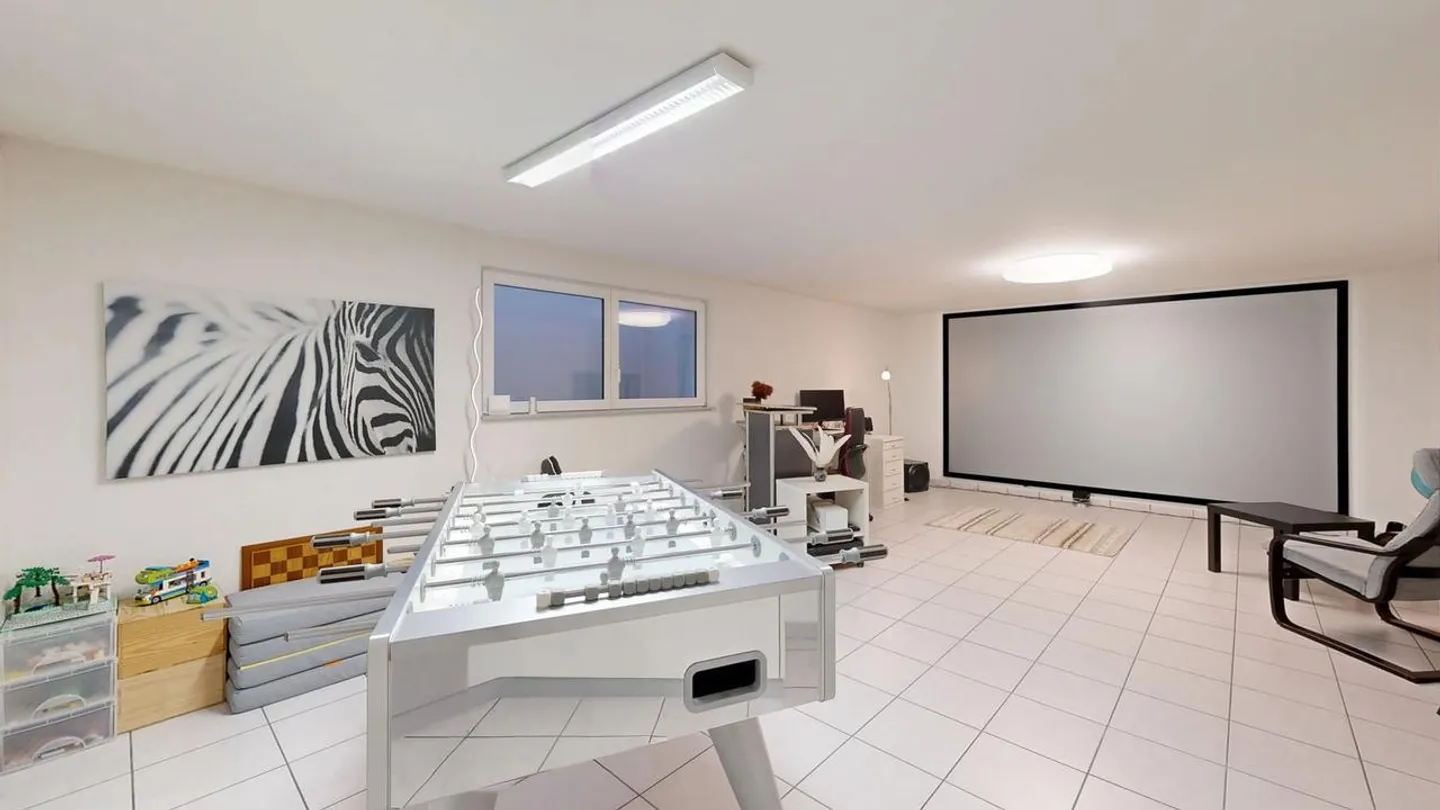 Casa bifamiliare adatta alle famiglie con 5,5 stanze, camino e sauna - Foto 9 di 12