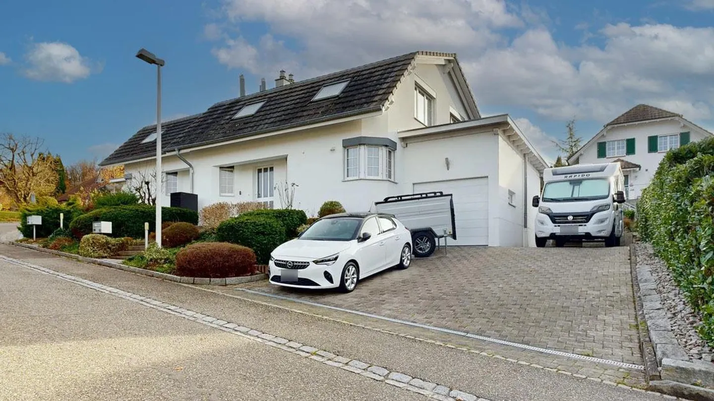 Casa bifamiliare adatta alle famiglie con 5,5 stanze, camino e sauna - Foto 12 di 12