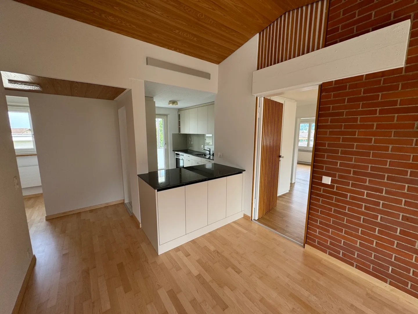 Appartement de 4,5 pièces de rêve avec espace jardin privé - Photo 1 sur 7