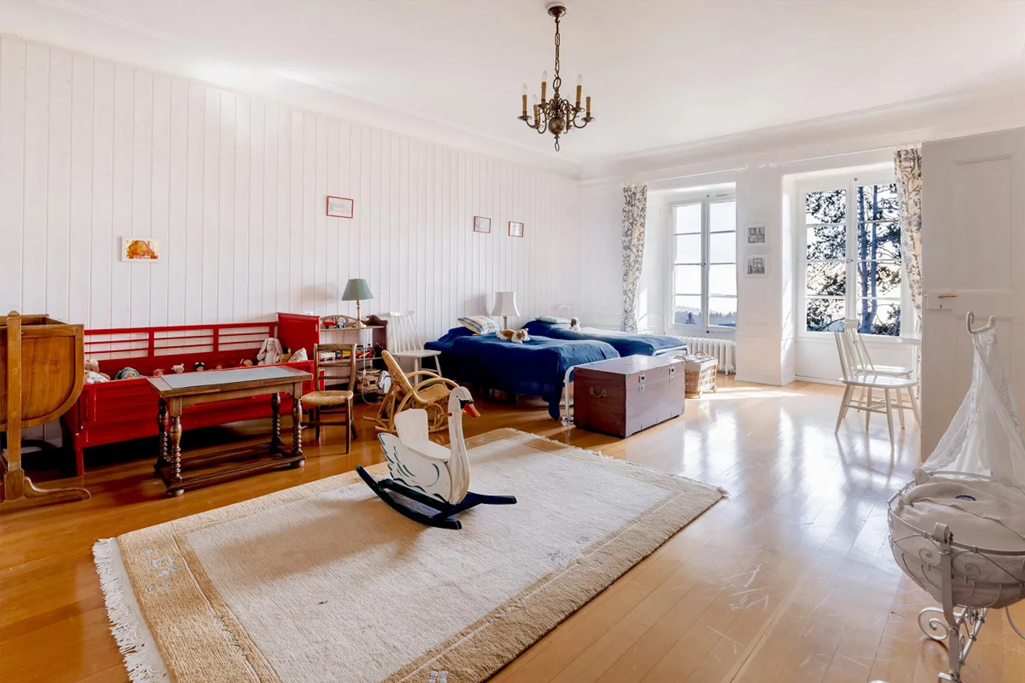 Casa d'angolo storica con giardino - Foto 9 di 11