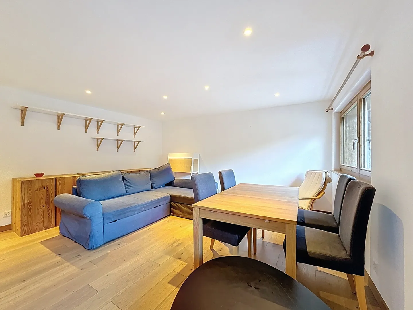 Apartment for rent - Photo 1 of 11