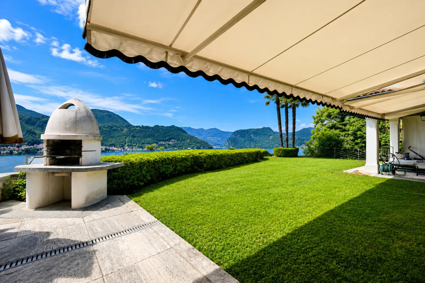 Luxury Villa with Lake View - Photo 26 of 26