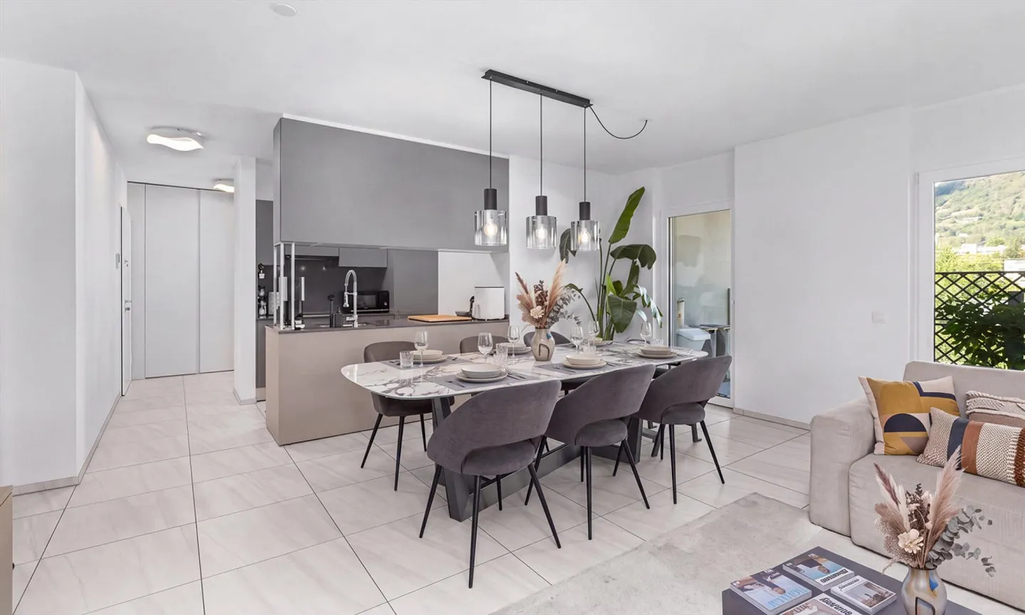 ELEGANT UND MODERN 4.5 ZIMMER IM OBERSTEN STOCK IN BALERNA - Foto 3 von 10