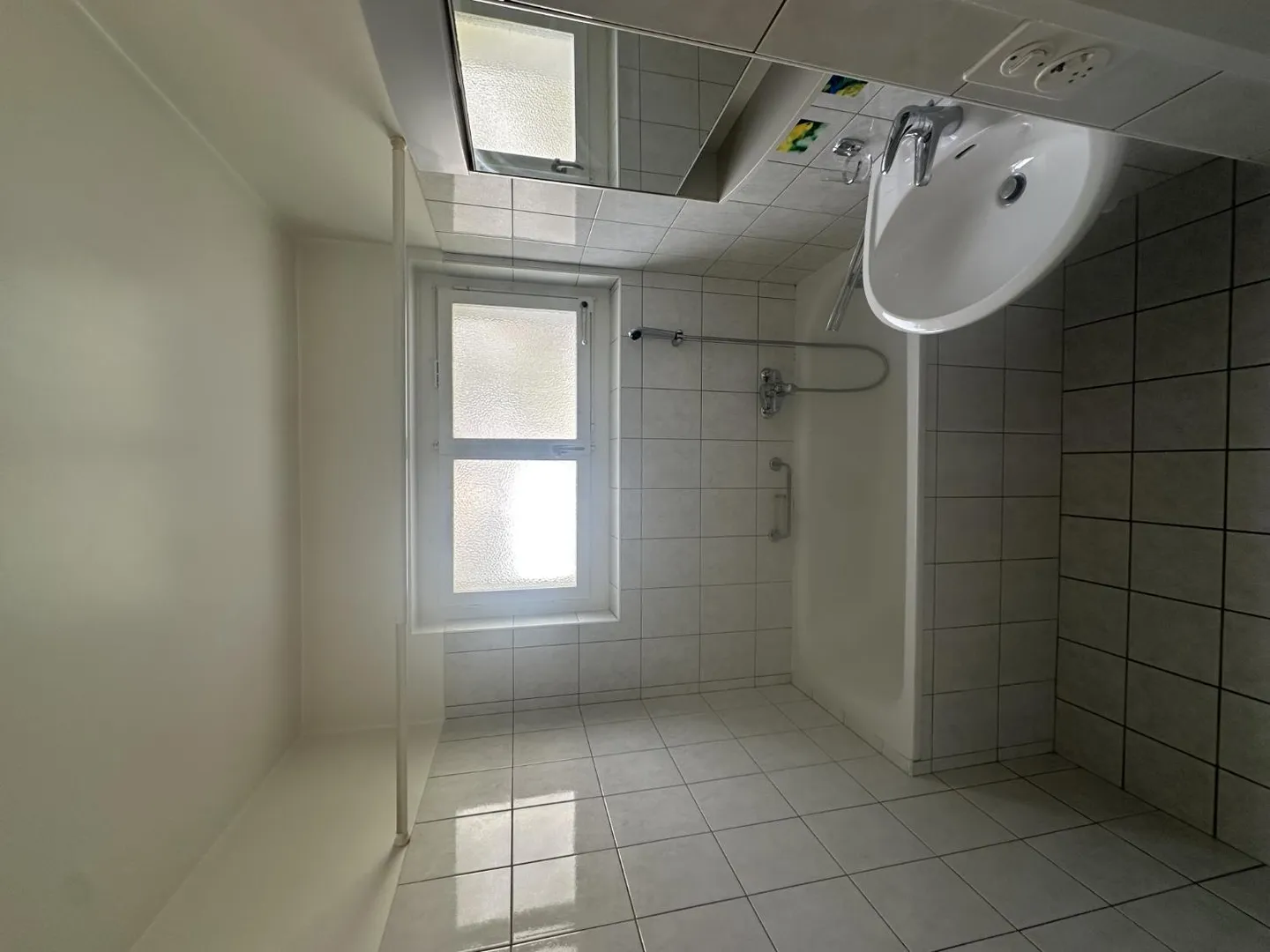 01273 - 4-room apartment - Tourelles 8 - La Chaux-de-Fonds - Photo 5 of 6
