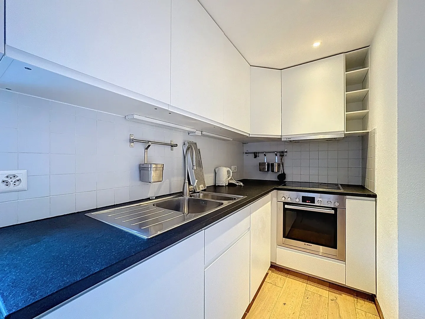 Apartment for rent - Photo 6 of 11