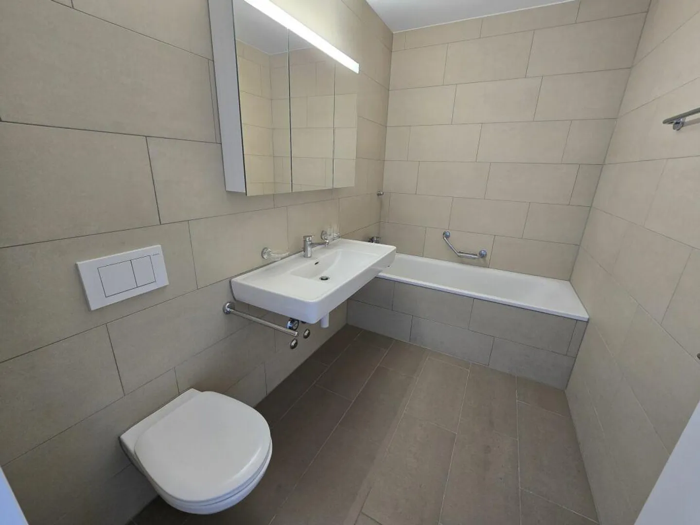 Apartment directly at Eulachpark - Photo 3 of 8