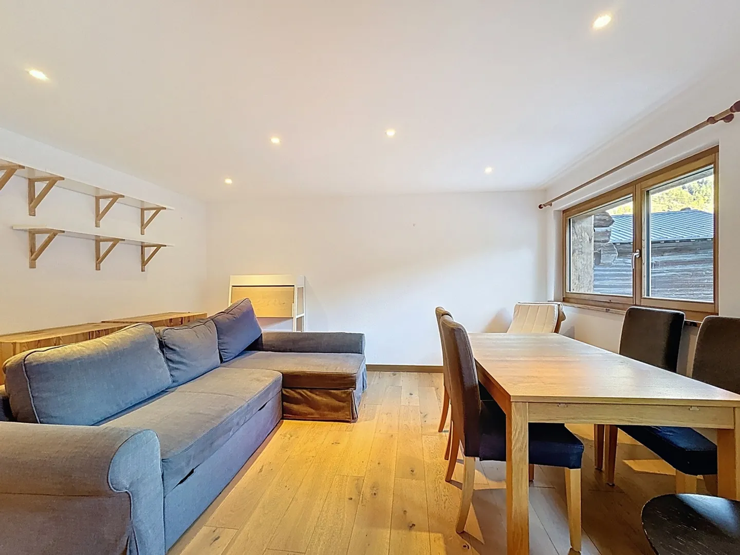 Apartment for rent - Photo 7 of 11