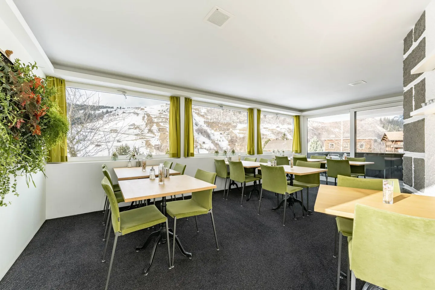 Hôtel élégant Vallatscha près de Disentis au col du Lukmanier - Photo 5 sur 10