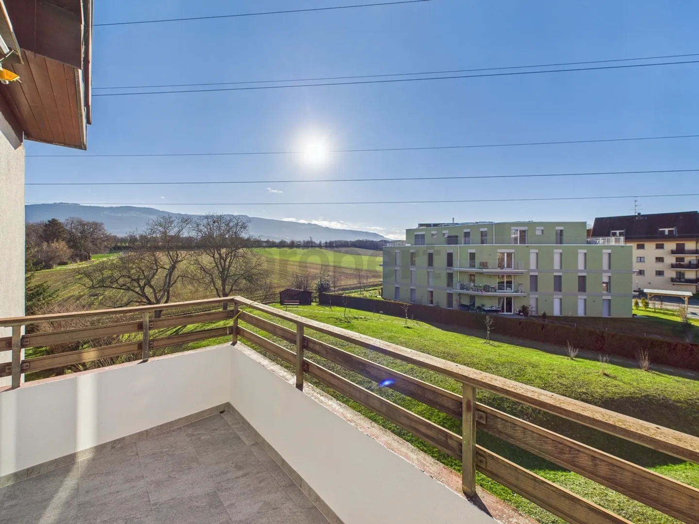 Elegant 4-room apartment with sunny balcony in Perly-Certoux - Photo 8 of 9