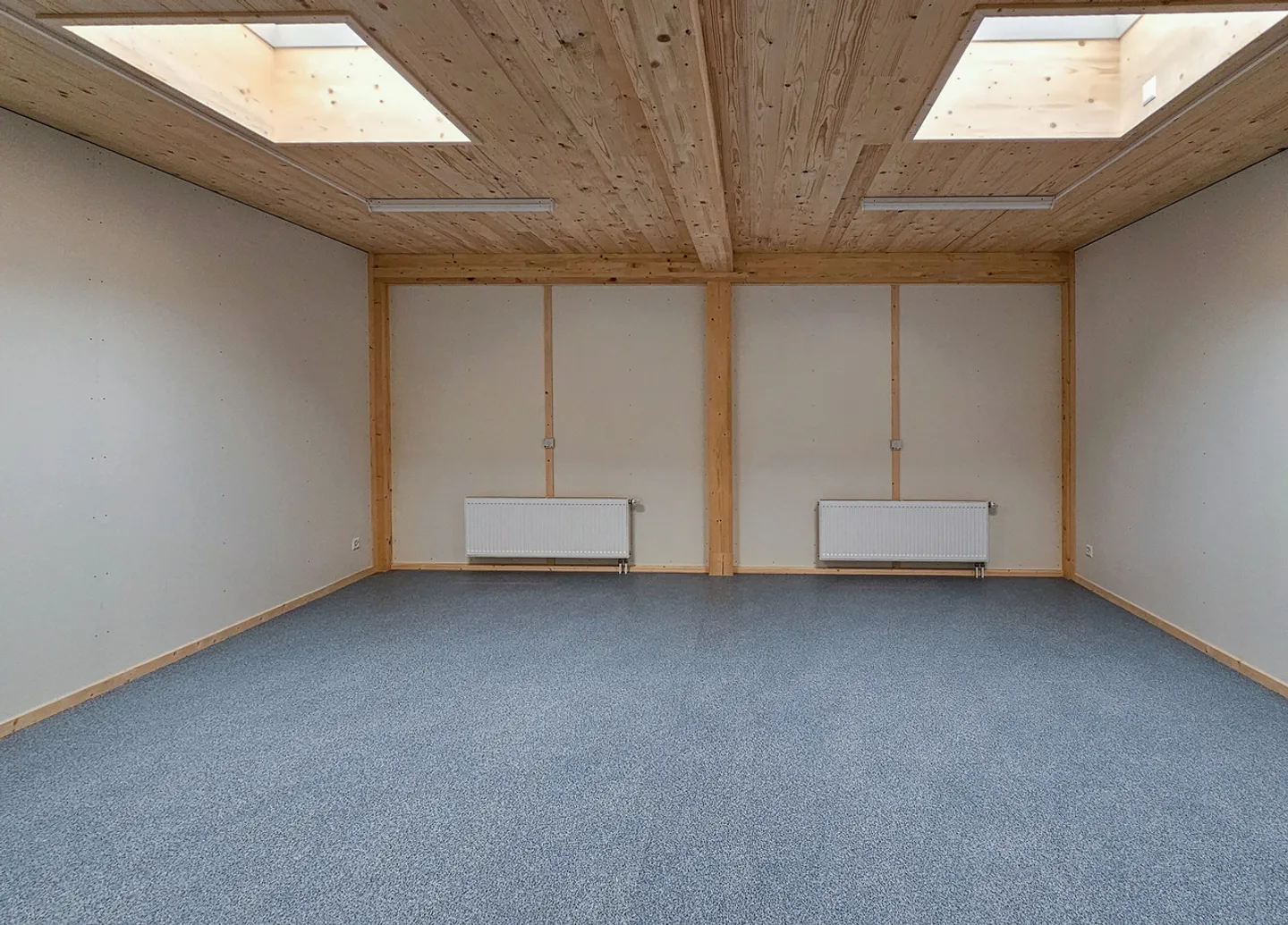 Espaces de stockage, bureaux, ateliers et loisirs à Winterthur - Photo 8 sur 9