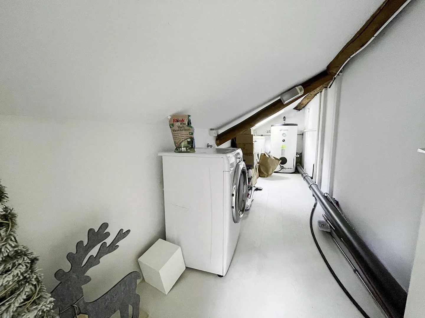 2.5 Mansarde mit atemberaubender Aussicht - Foto 17 di 21