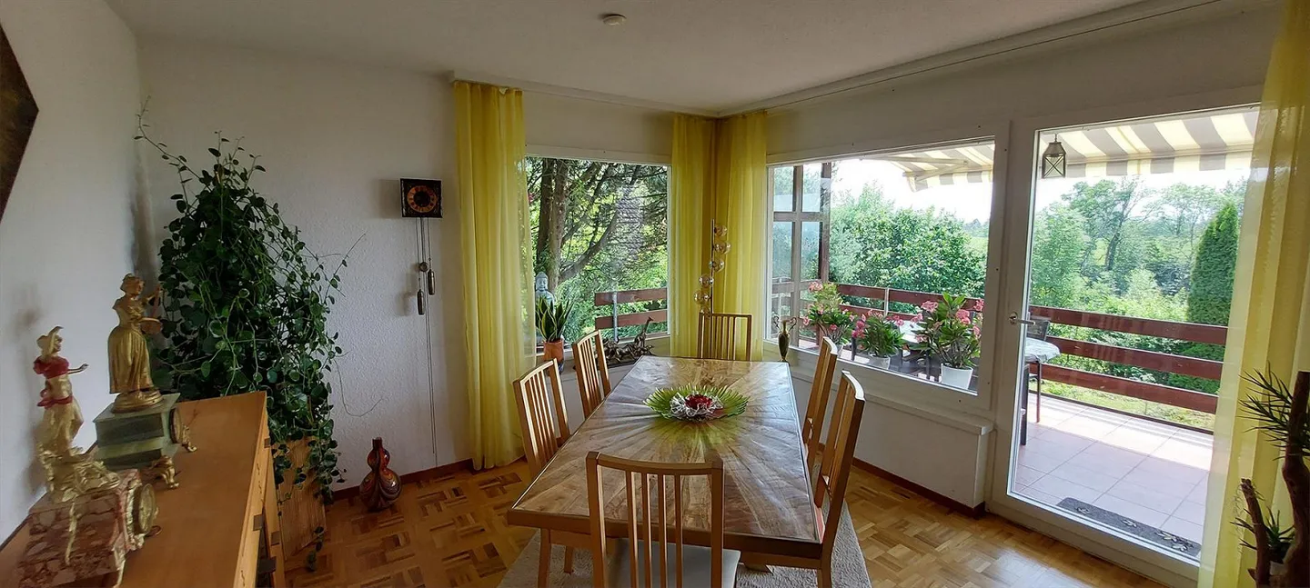 Maison individuelle avec vue imprenable et beau jardin - Photo 8 sur 13
