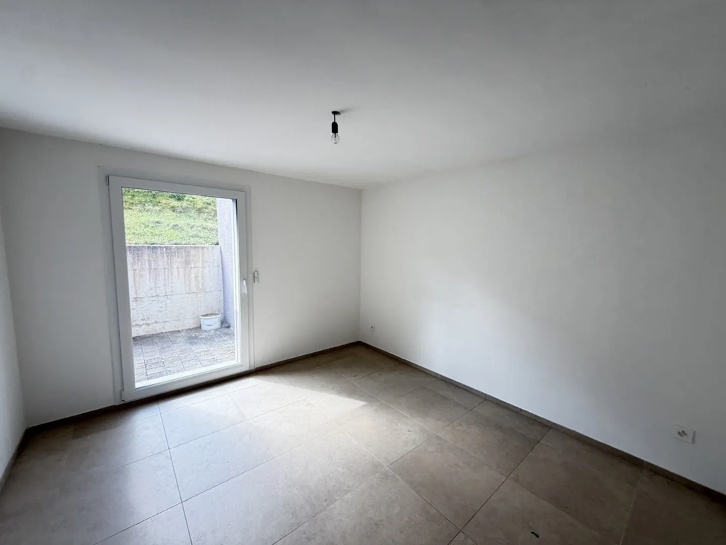 Modernes Apartment mit Terrasse - Foto 7 von 10