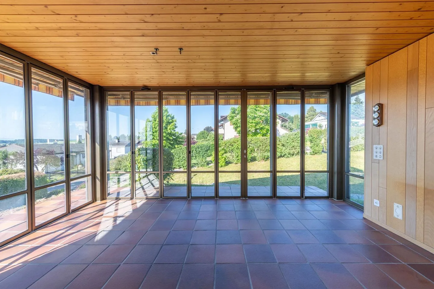 Alpenblick included: Spacious living happiness over three floors - Photo 4 of 13