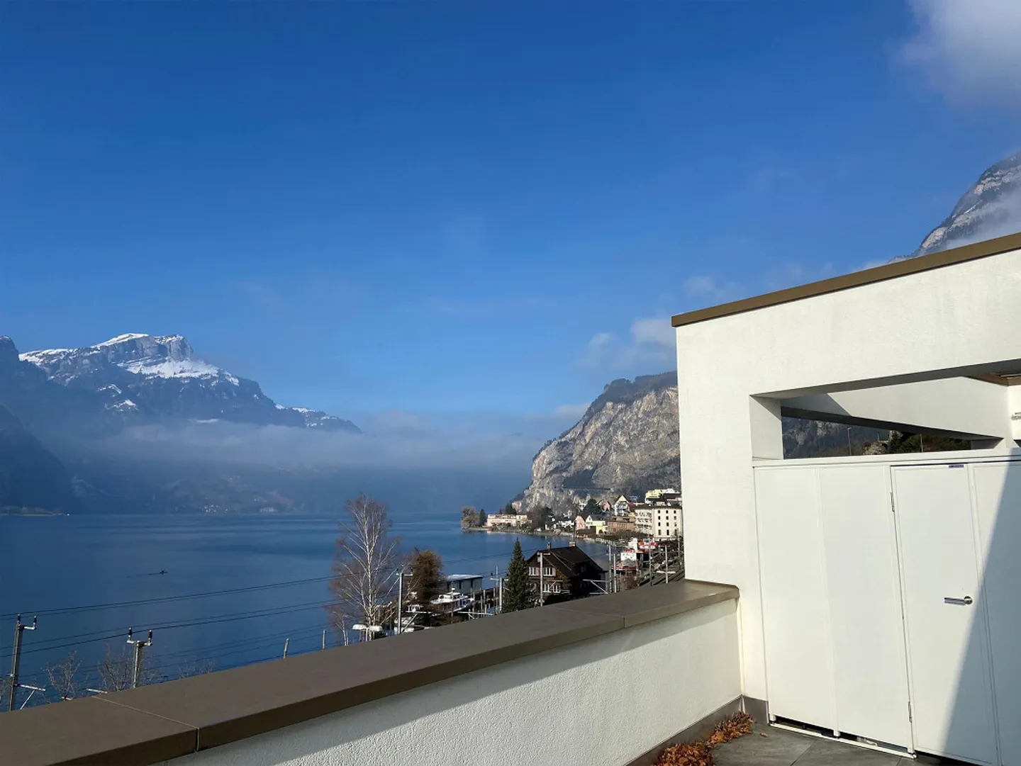 Bellissimo attico di 4,5 stanze con vista lago - Foto 1 di 15
