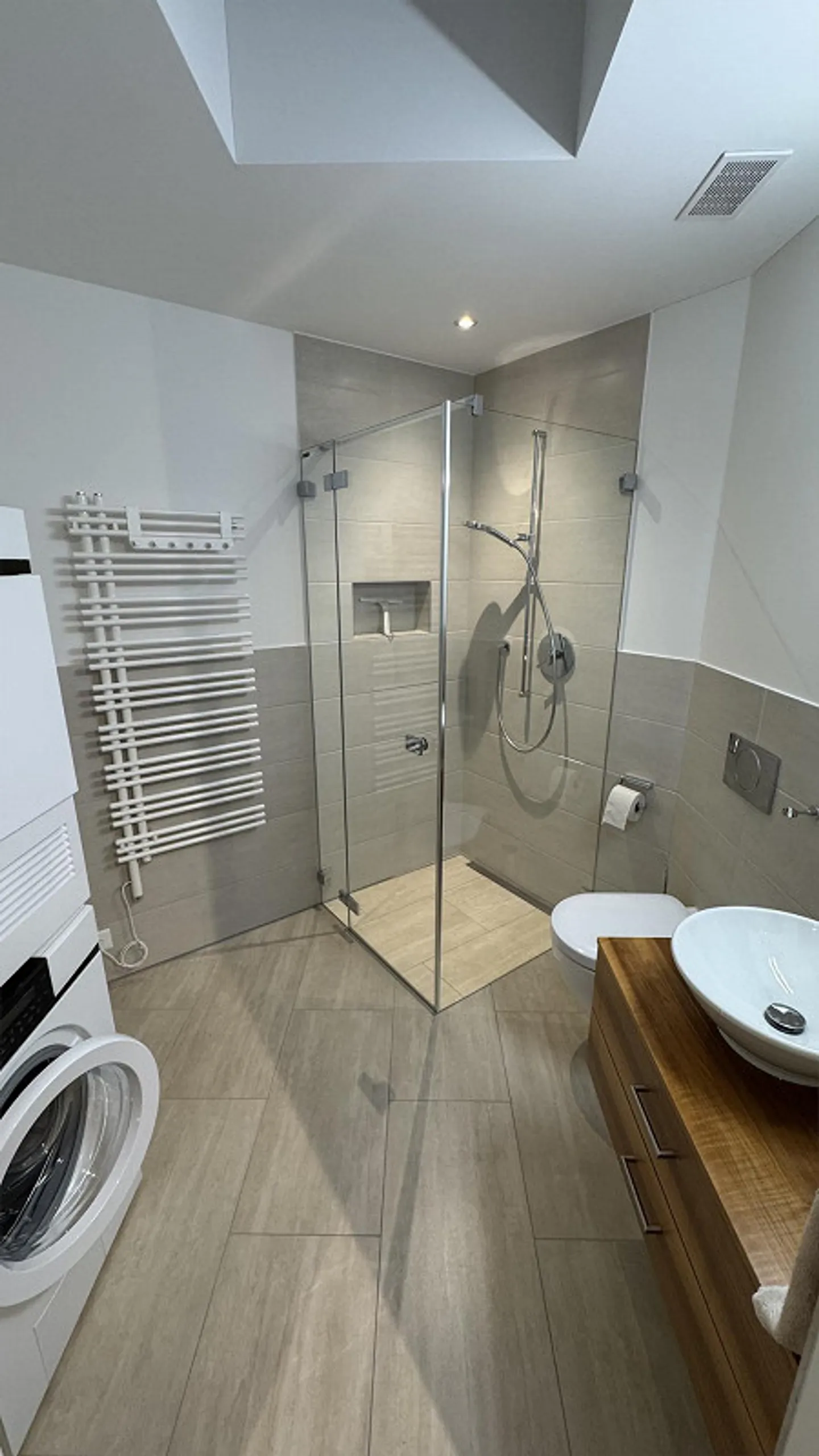 Bellissimo attico di 4,5 stanze con vista lago - Foto 8 di 15