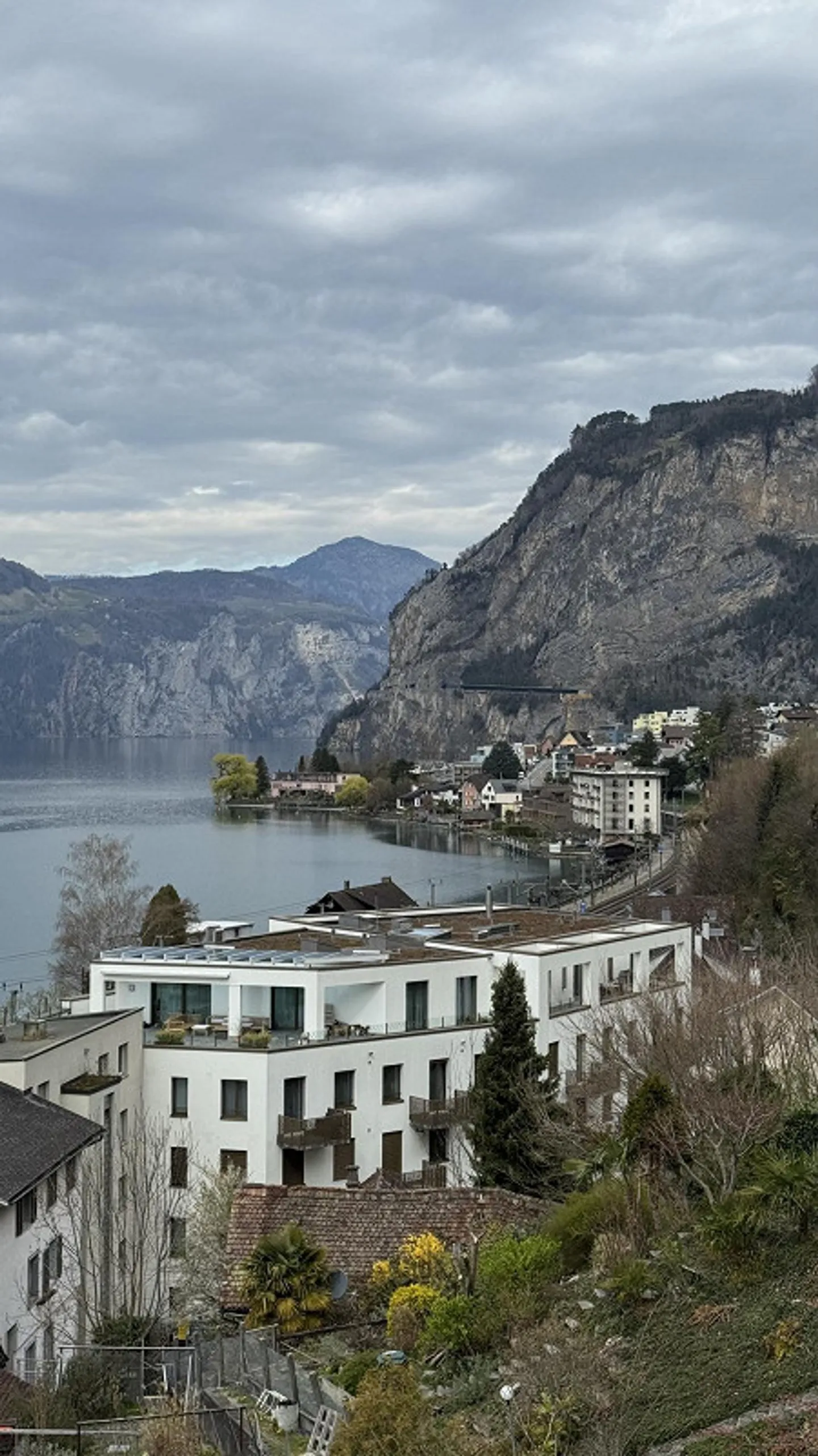 Bellissimo attico di 4,5 stanze con vista lago - Foto 14 di 15