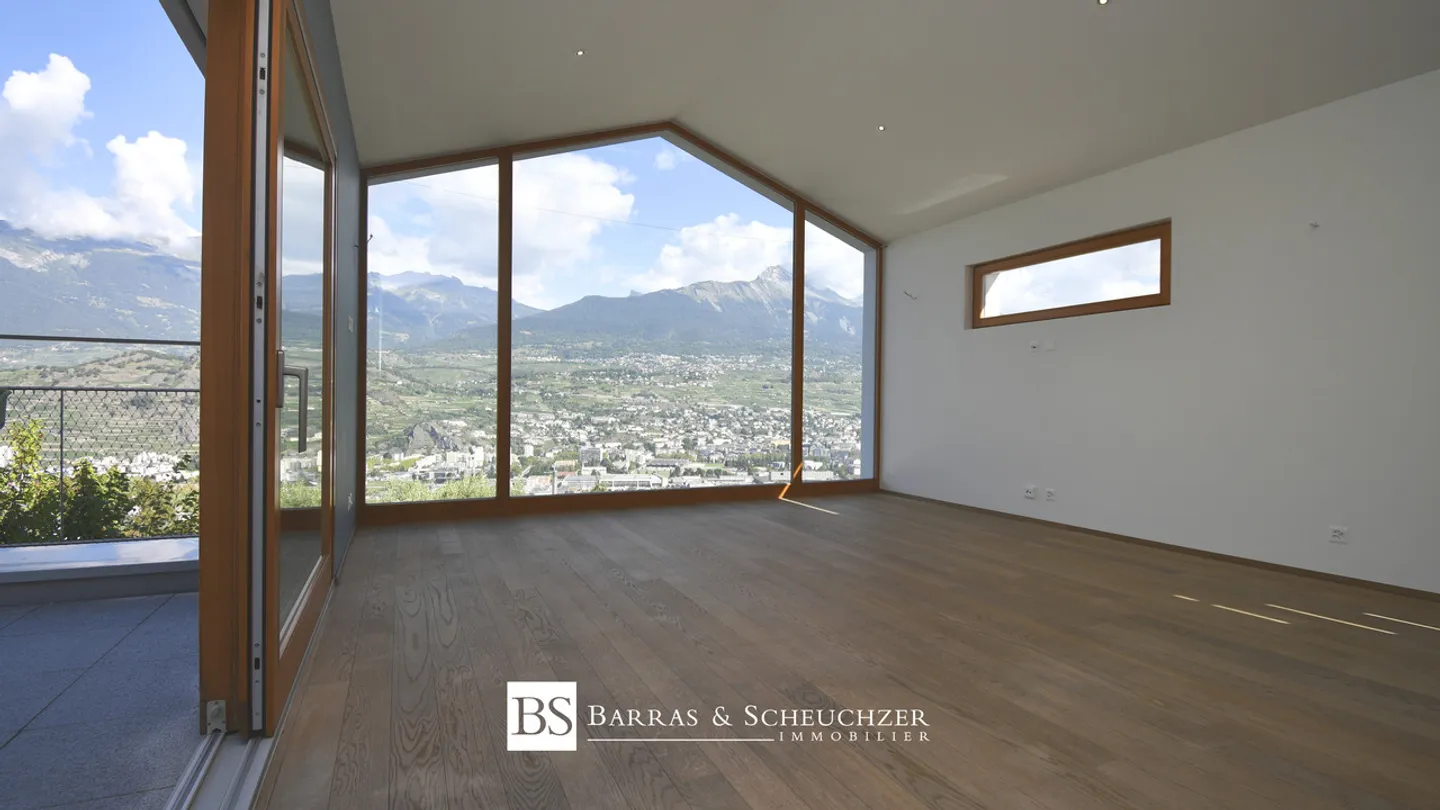 Moderne 4-Zimmer-Villa mit Panoramablick - Photo 6 of 12