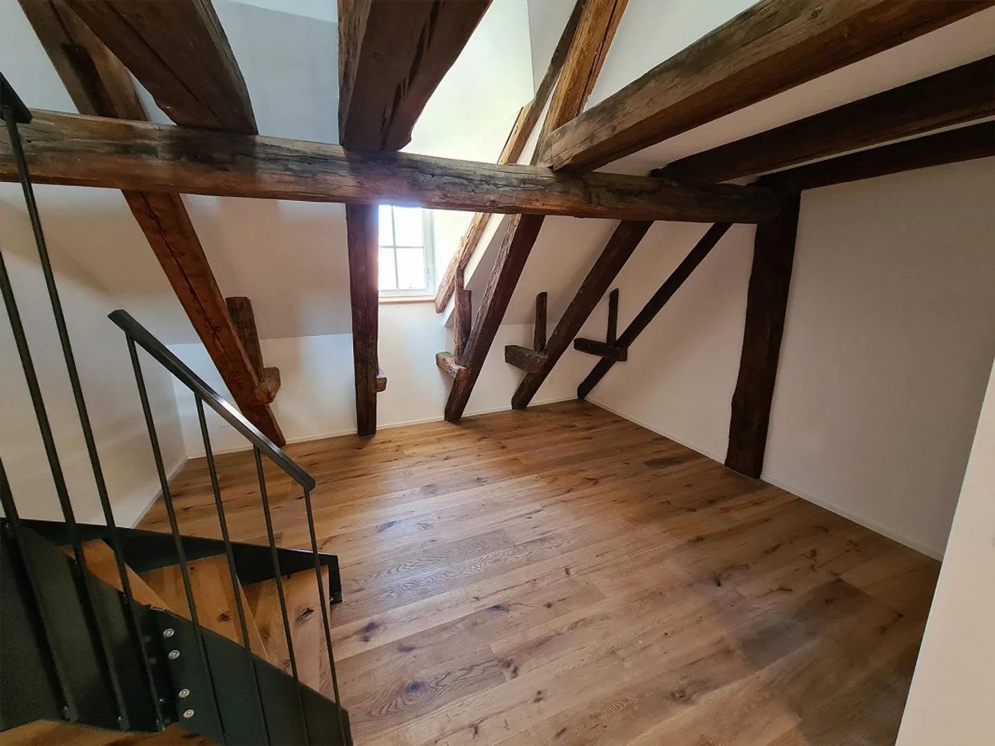 Mitten in der Altstadt von Diessenhofen - 2.5-Zimmer Maisonette - Foto 12 von 23