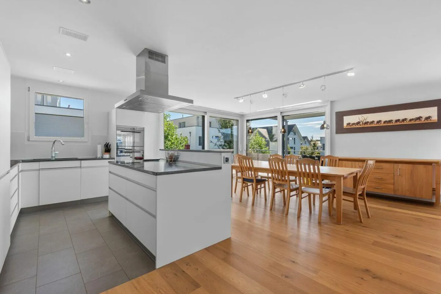 Like-New Family Dream - Photo 1 of 12