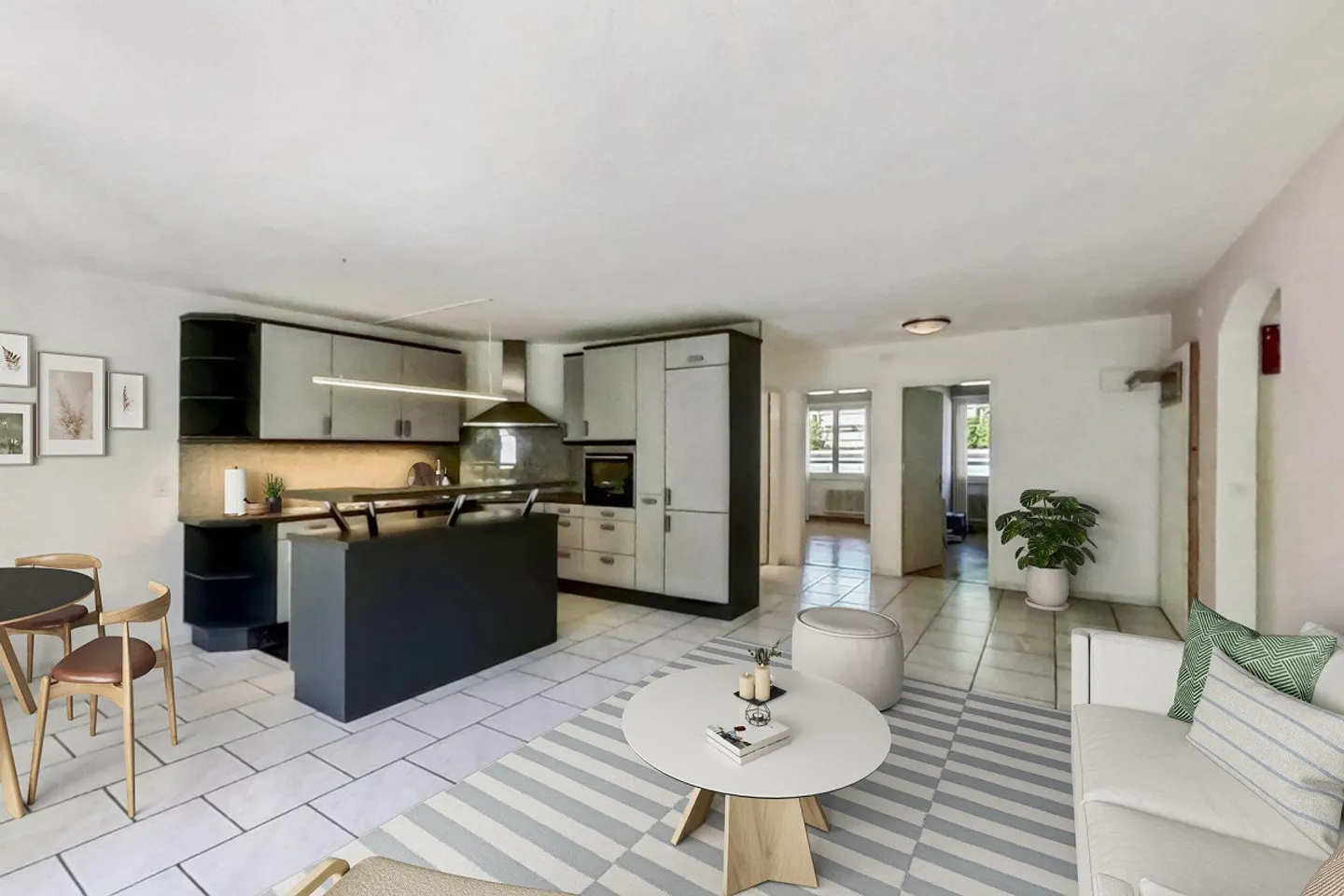 Spacious Ground Floor Apartment with Terrace - Photo 5 of 11