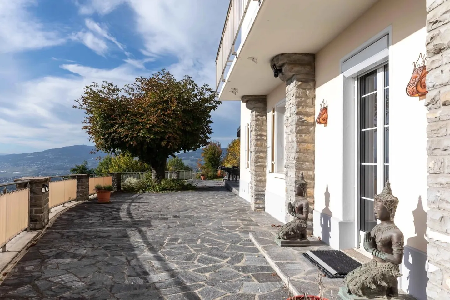 Prestigiosa proprietà di Maestro con vista mozzafiato - Foto 3 di 13