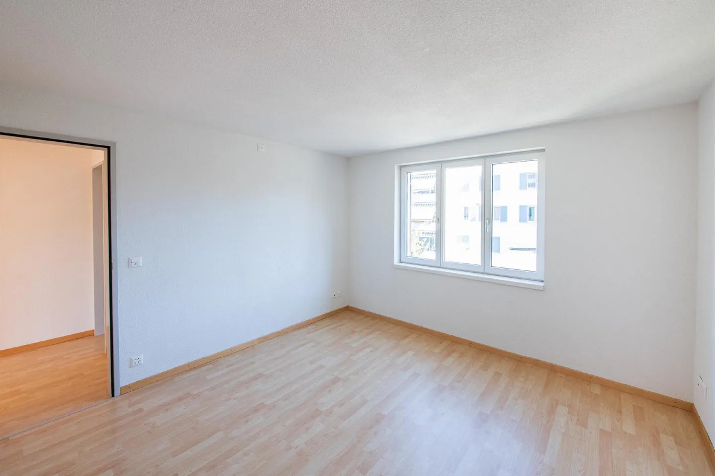 3.5 Room Apartment in Schaffhausen - Photo 5 of 8
