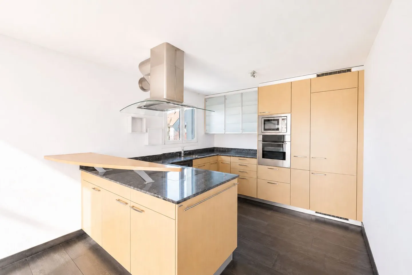 Stilvolle Triplexwohnung in Hinwil - Foto 7 von 9