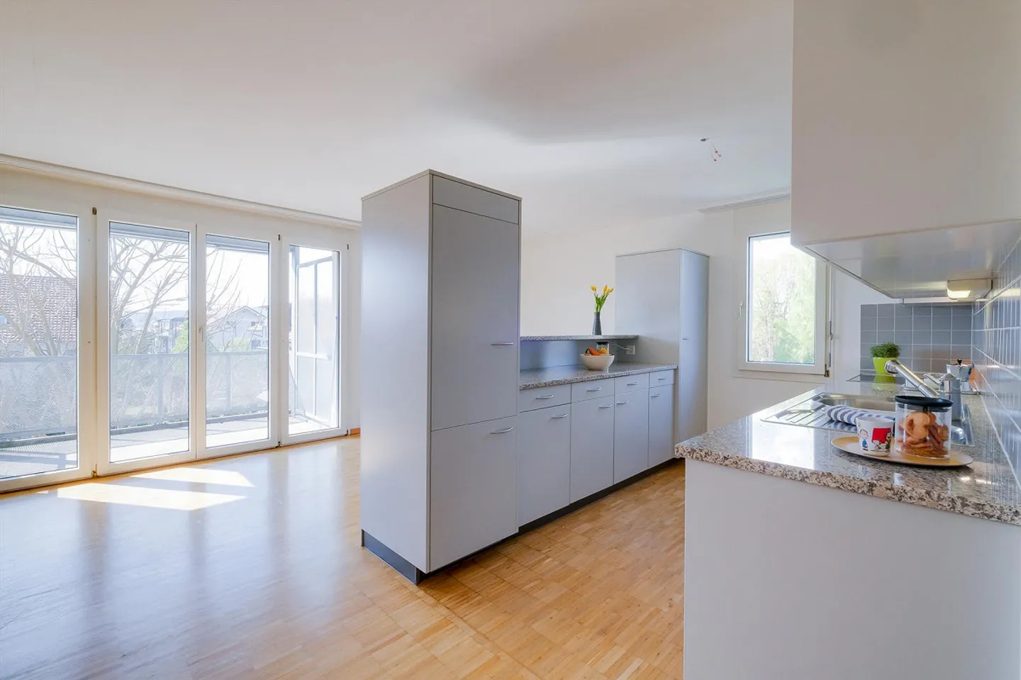 Families warmly welcome - Photo 5 of 11