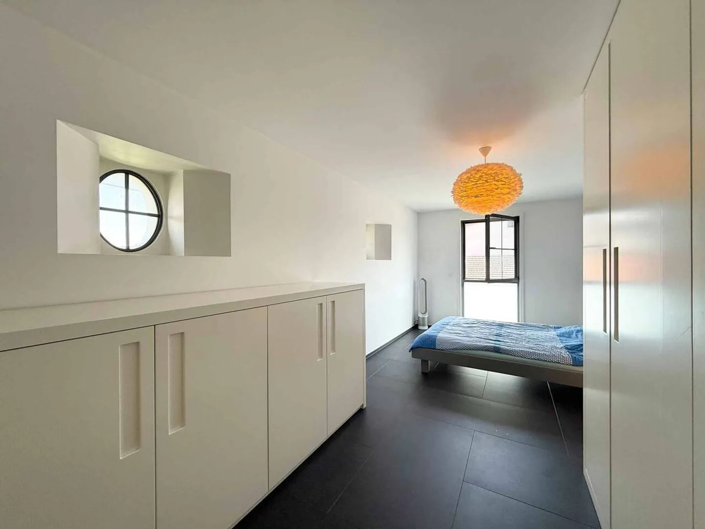 Longirod - Bright 3.5 Room Apartment in a Renovated Farm - Photo 6 of 9