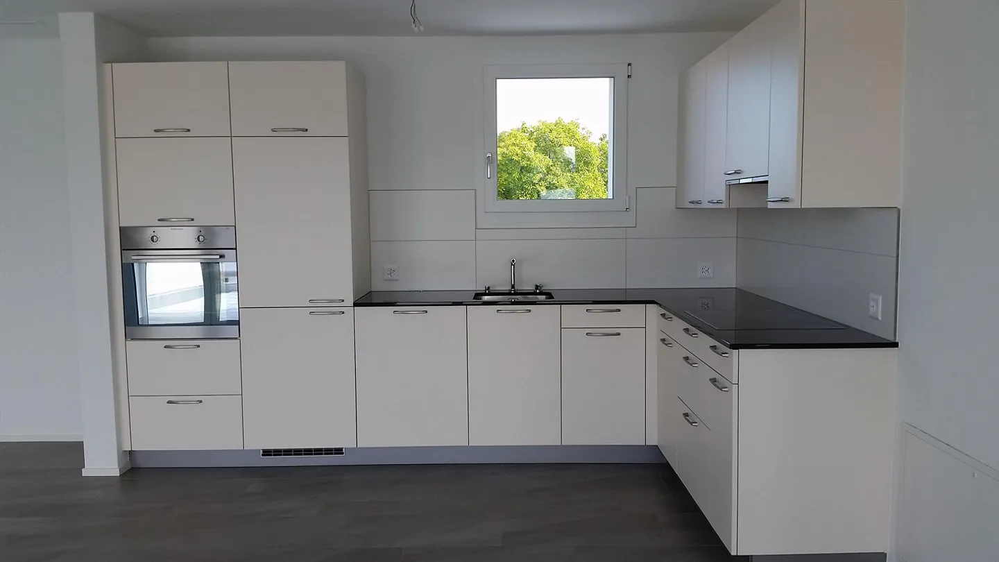 Modern 2.5-room Minergie penthouse apartment (68 m2) with terrace (73 m2) - Photo 6 of 15