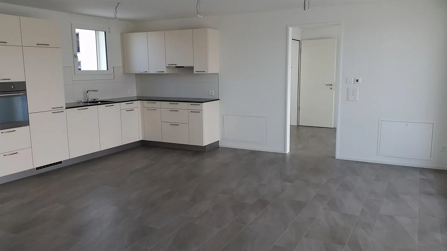 Modern 2.5-room Minergie penthouse apartment (68 m2) with terrace (73 m2) - Photo 7 of 15