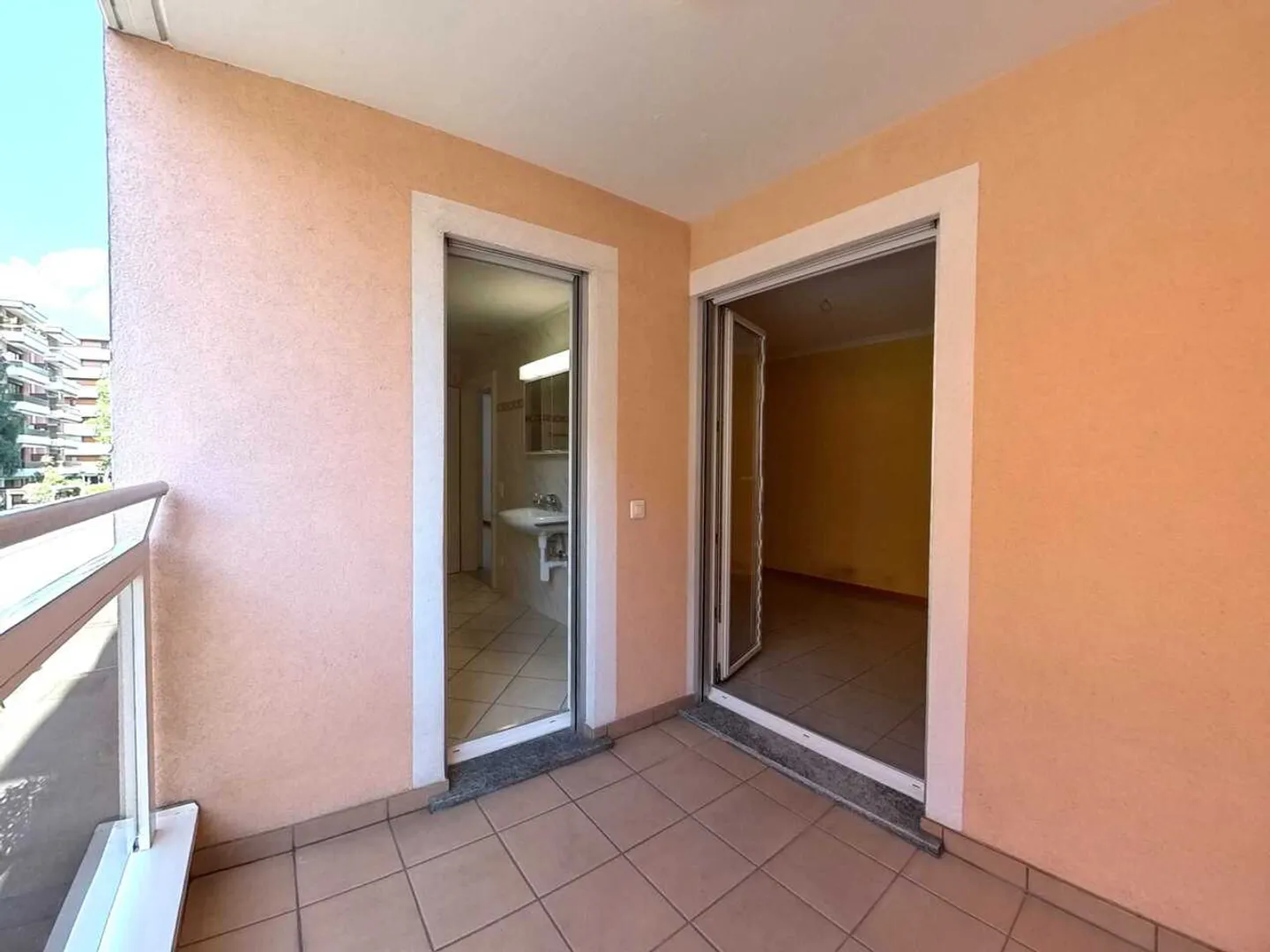 Appartement 4½ pièces avec 3 balcons - Près du lac et en tant que résidence secondaire - Photo 10 sur 13